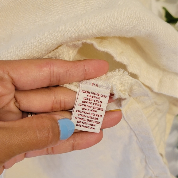 JM Collection Tops - Picture 4 of 6